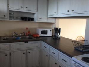 LAKE CLARKE GARDENS CONDO - Residential Lease