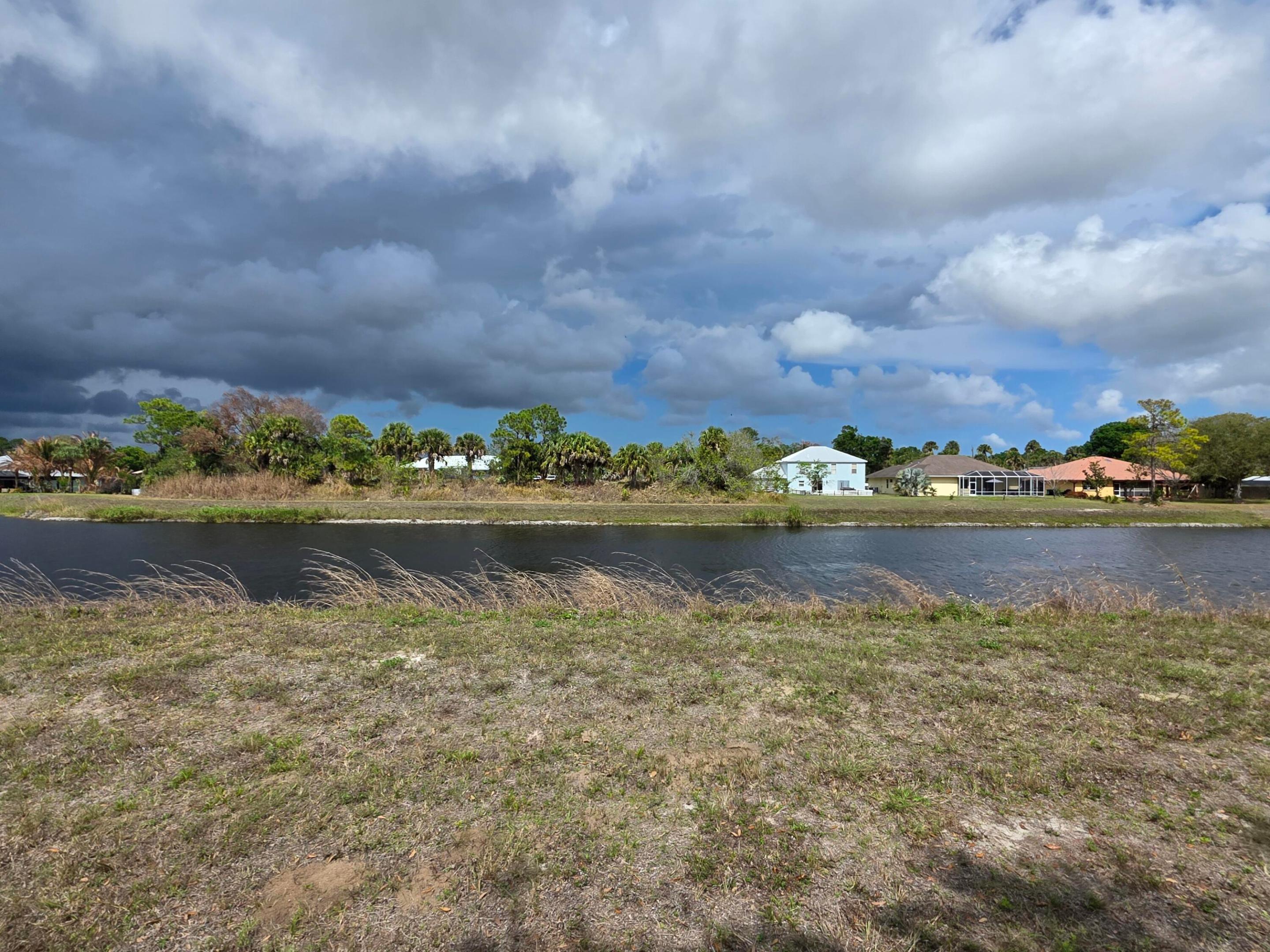 PORT ST LUCIE SECTION 31 - Residential