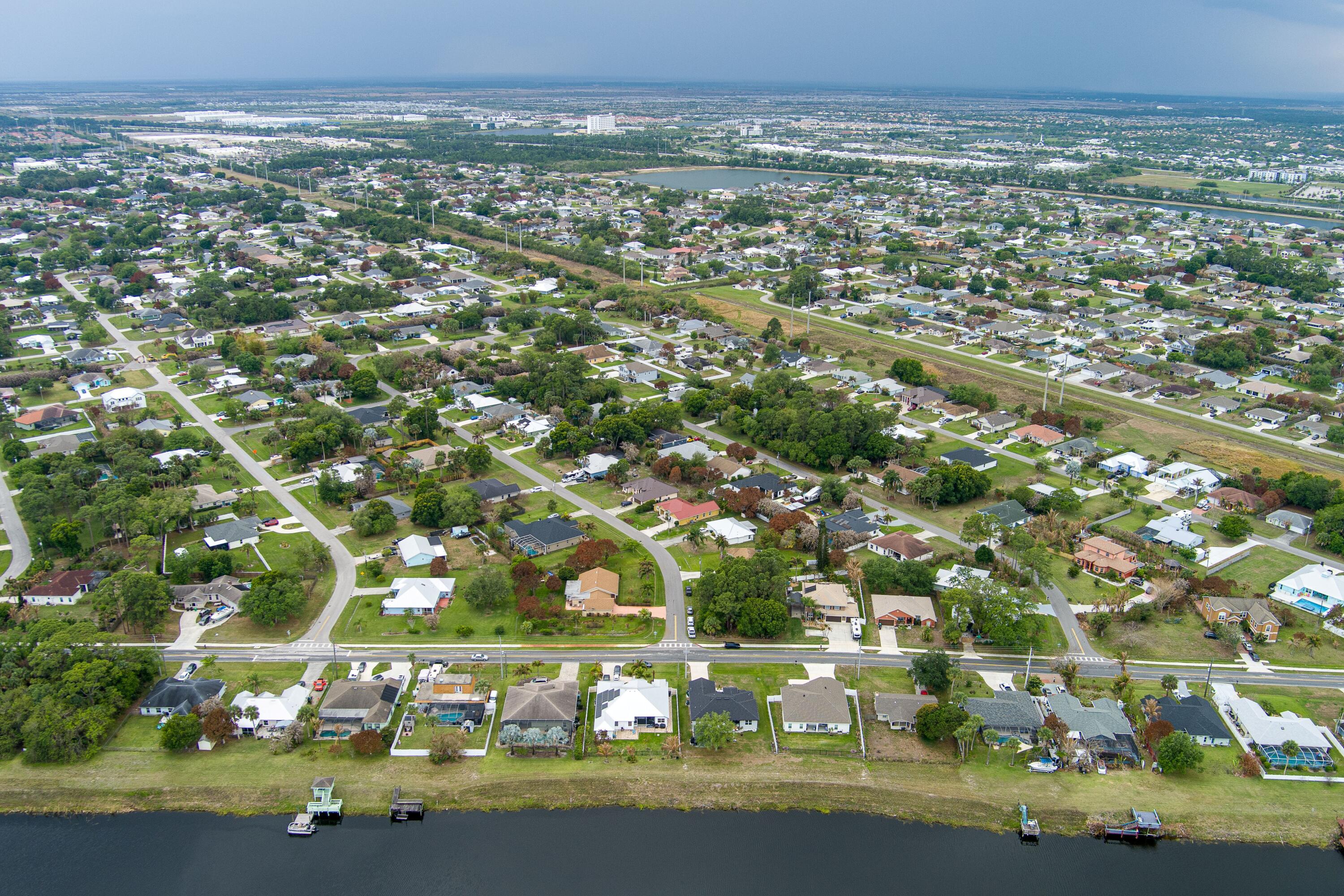 PORT ST LUCIE SECTION 31 - Residential