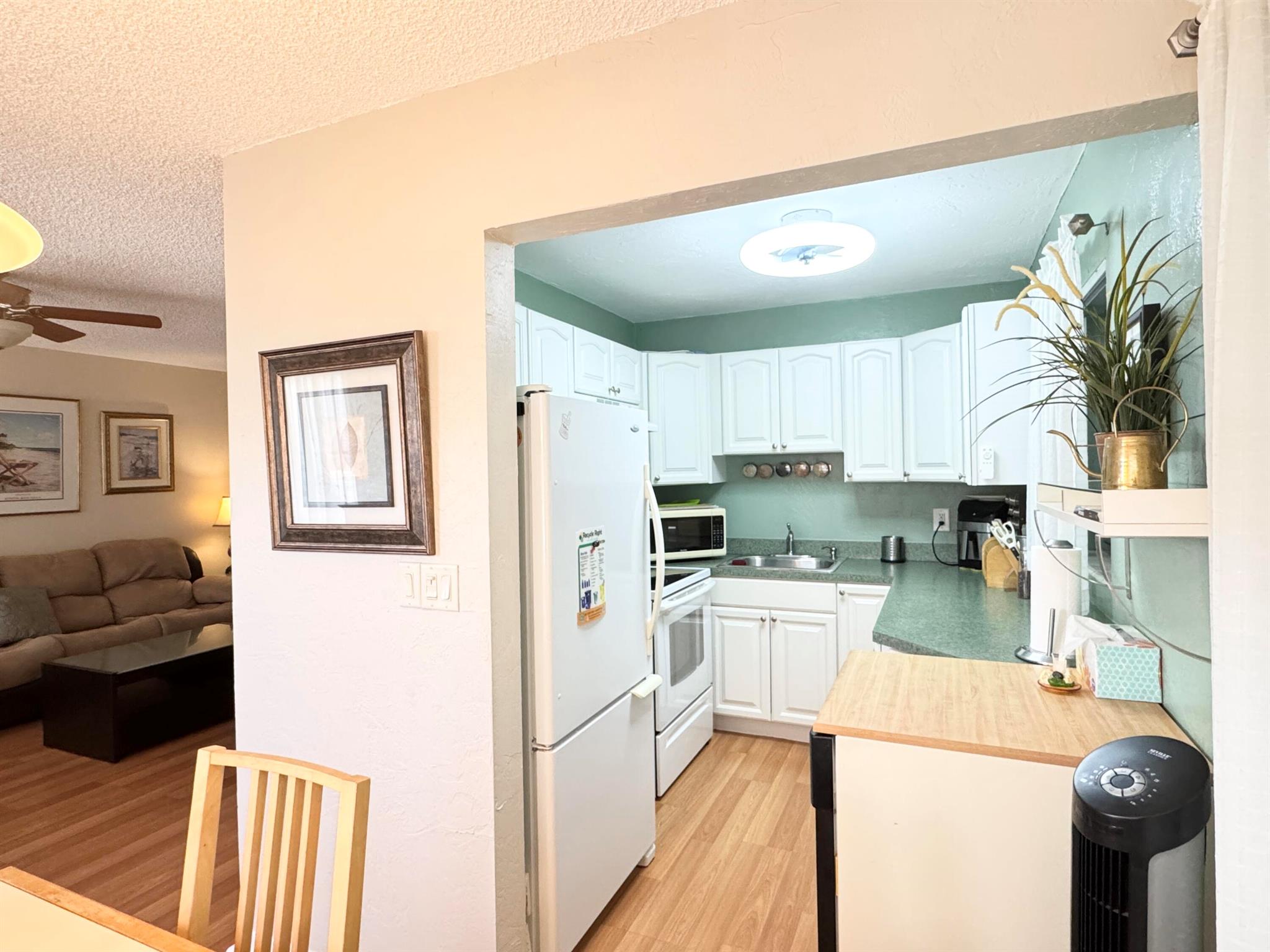 2840 Cynthia Lane 111