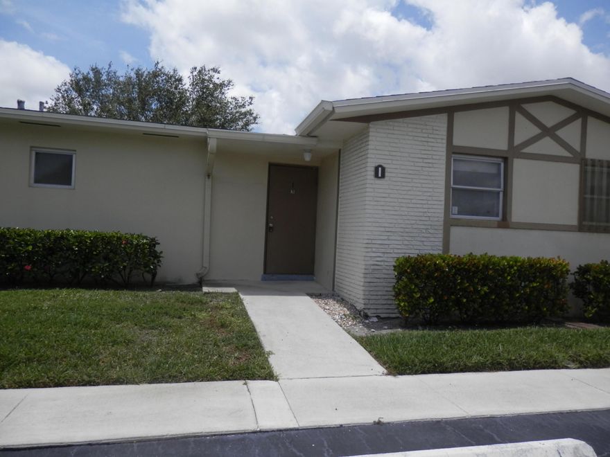 Vacant - Very clean 1 BR 1 BA, new laminate floor in BR, laminate floor in living room, Kitchen and bath professionally cleaned - new vertical blinds - new porch windows - new paint - central air conditioning - park very close - community laundry a short walk away-very nice community with many activities - all electric