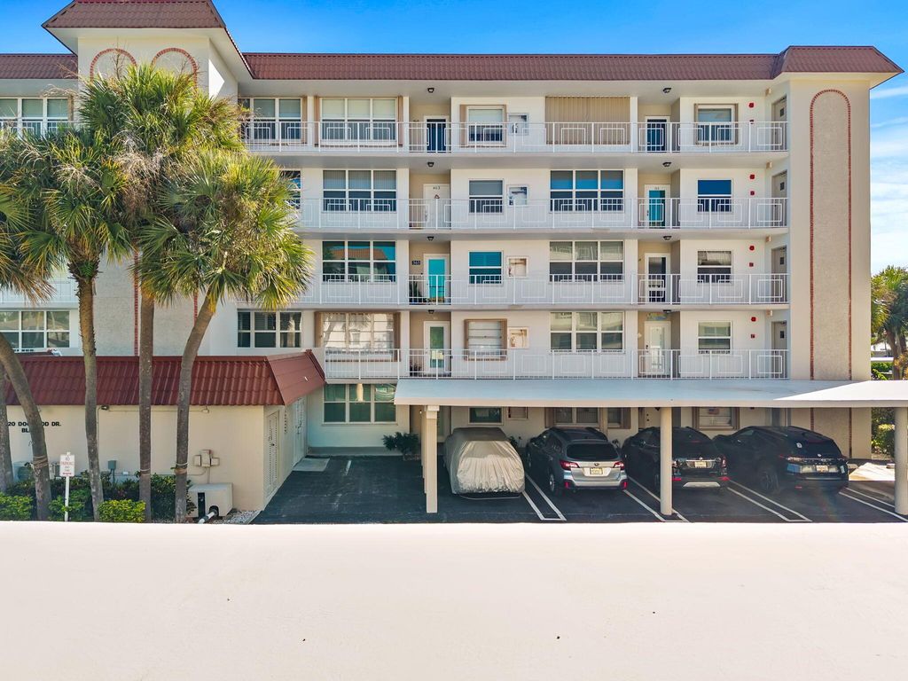 Photo of 920 Dogwood Drive #263, Delray Beach, FL 33483 (MLS # R11138103)