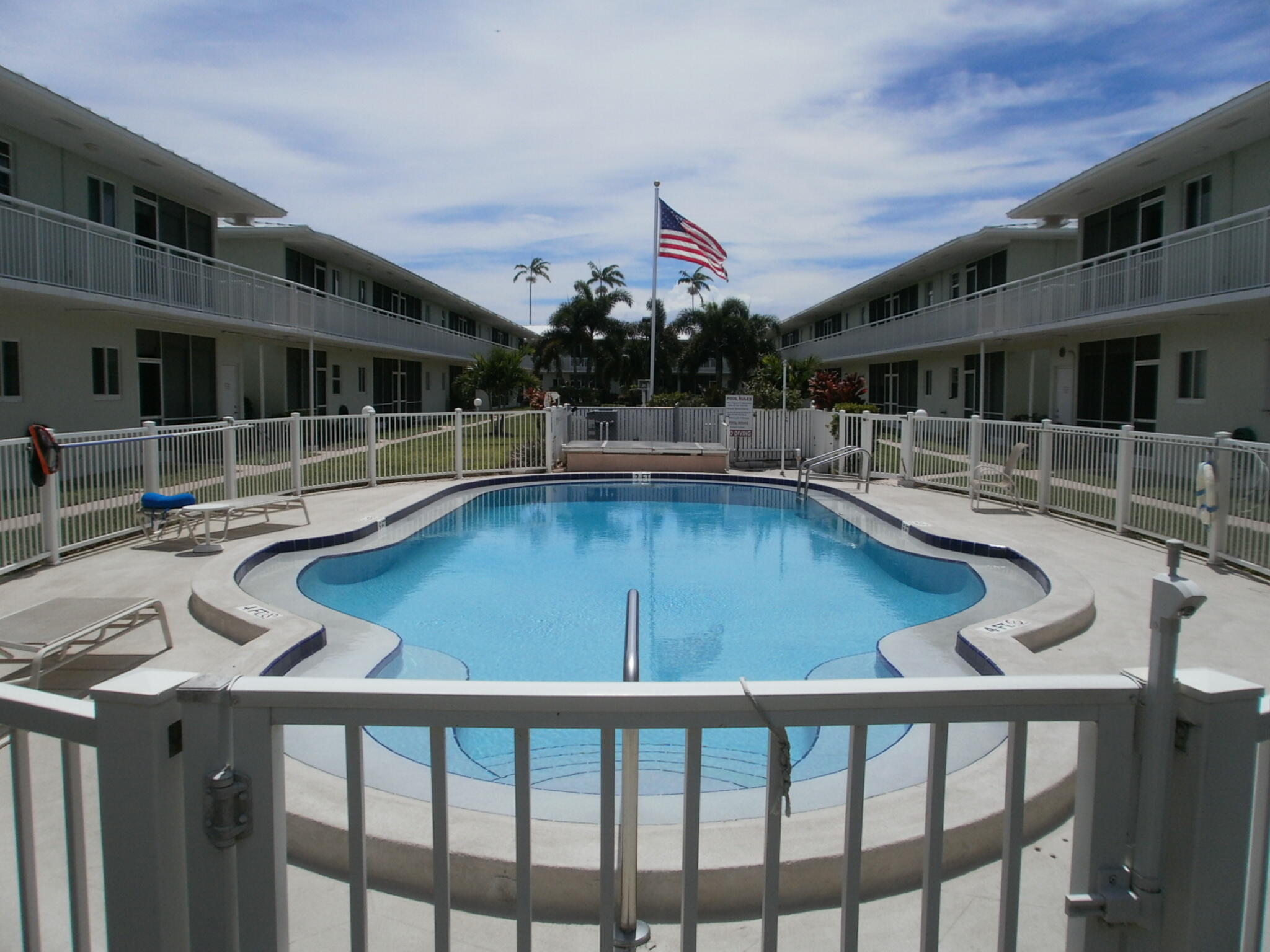 View photos, virtual tours, details... 2100 NE 38TH Street 110