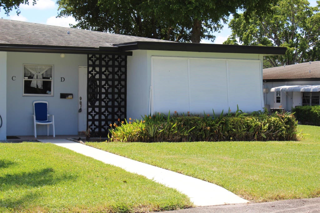 Photo of 455 High Point Boulevard #D, Delray Beach, FL 33445 (MLS # R11099464)