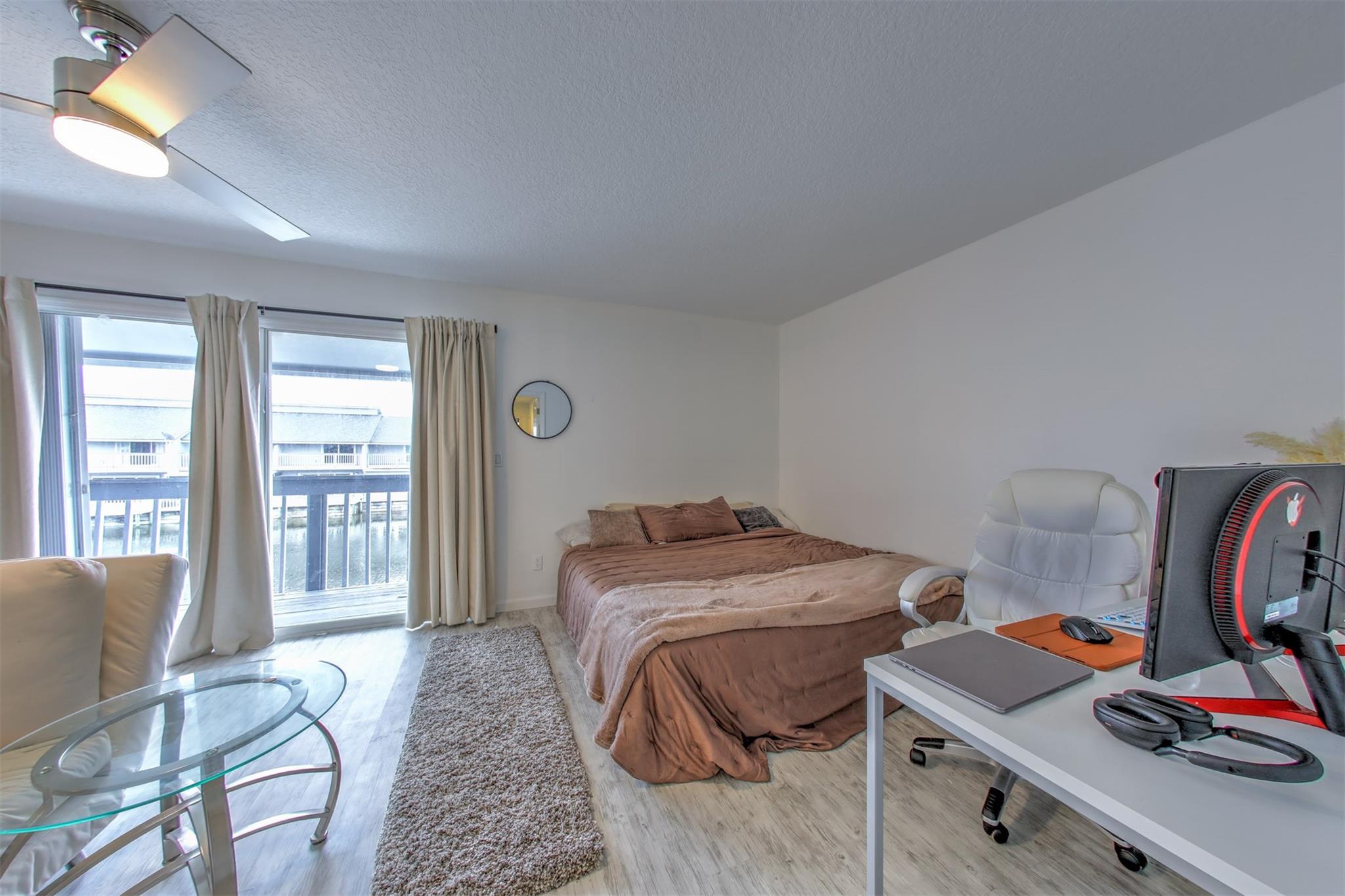 Breakers - Residential Lease