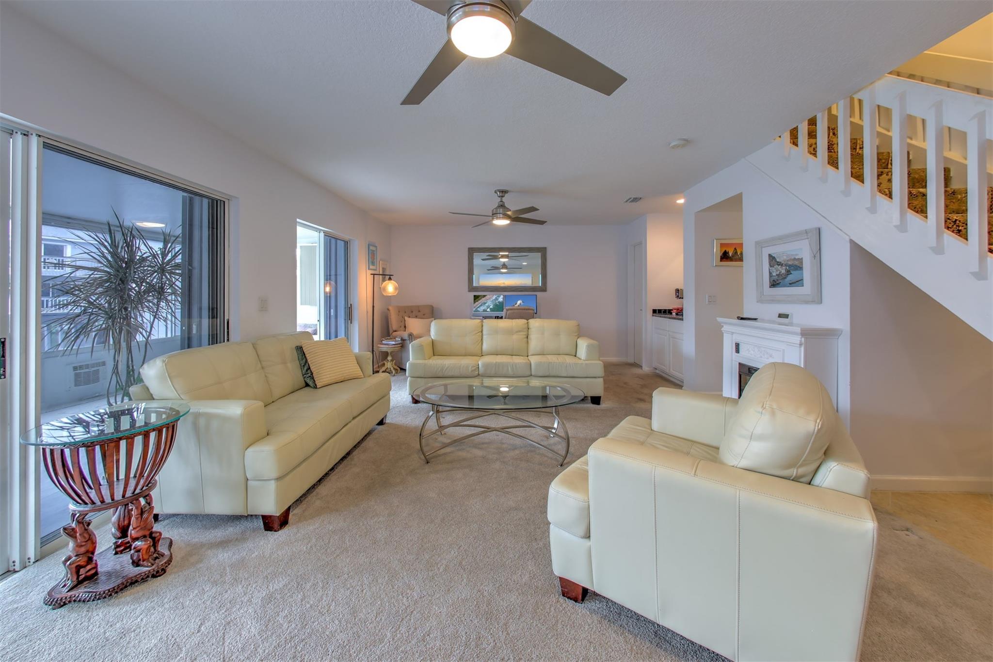 Breakers - Residential Lease