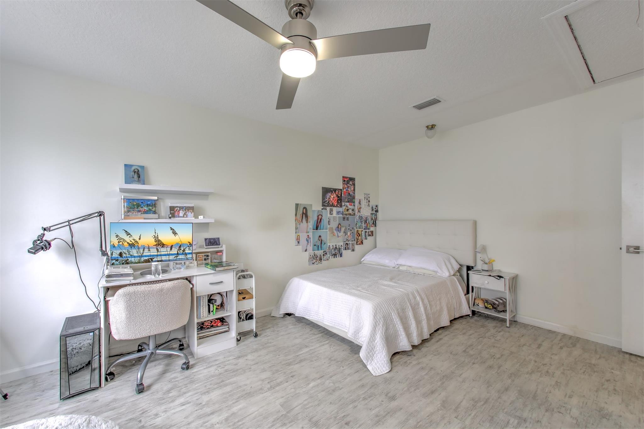 Breakers - Residential Lease