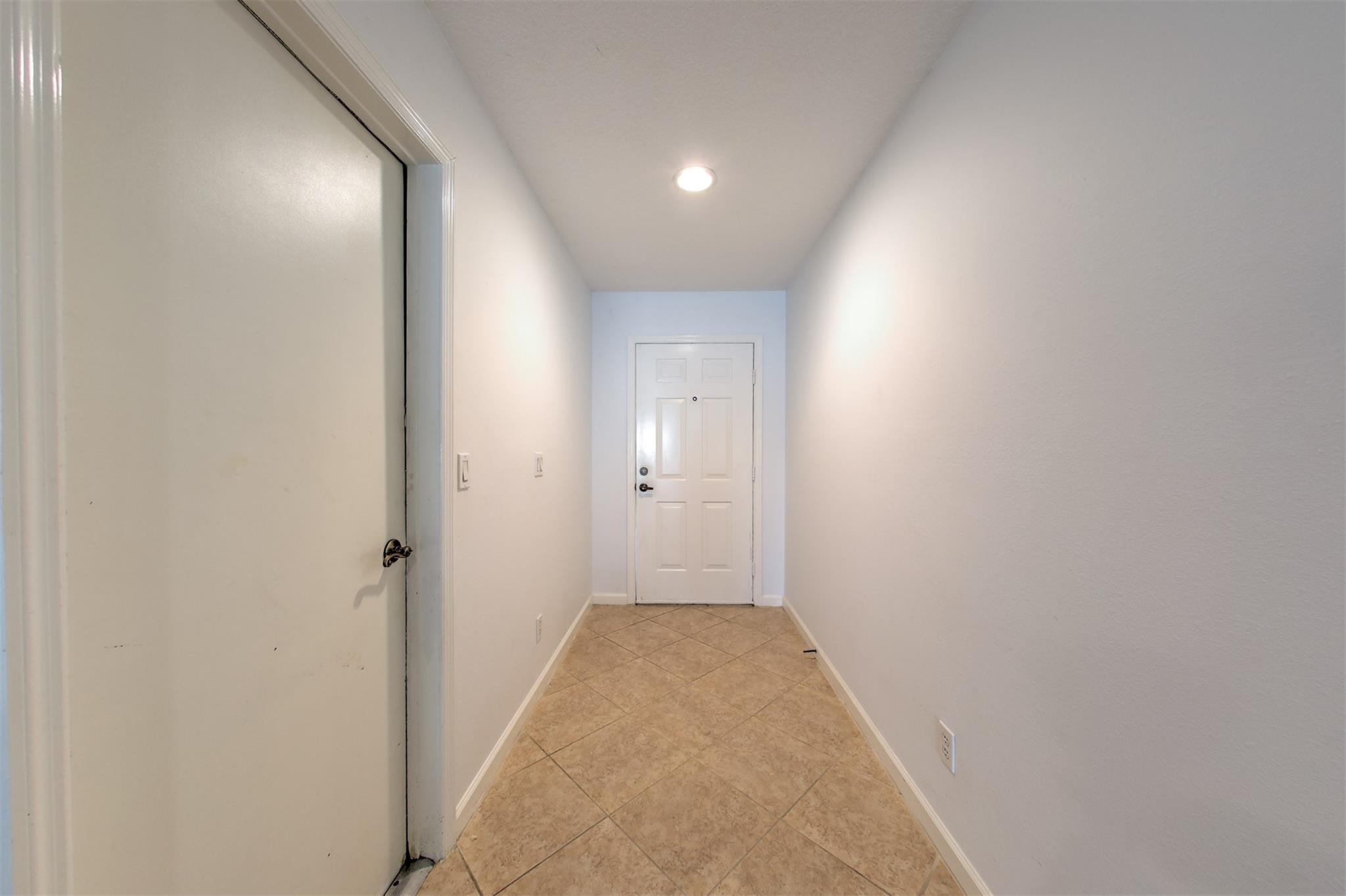 Breakers - Residential Lease