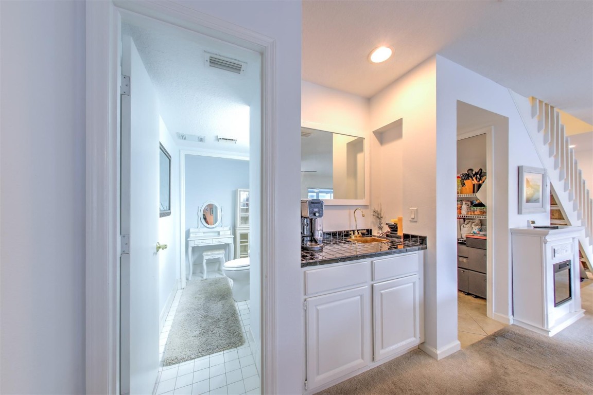 Breakers - Residential Lease