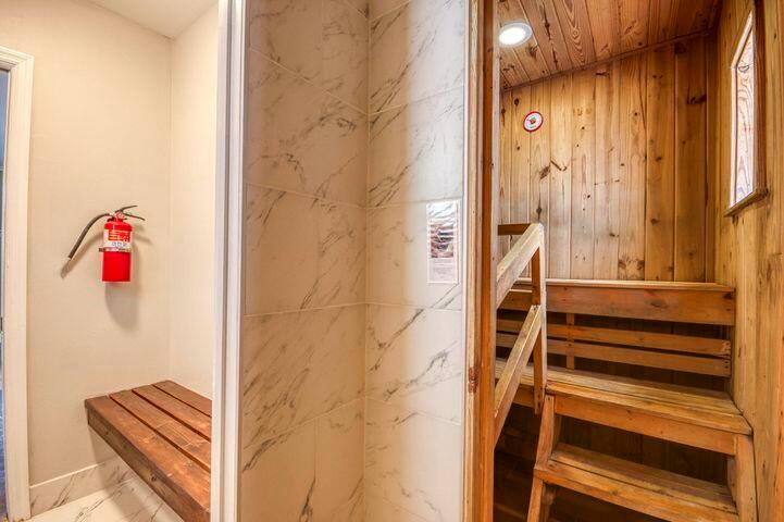 Lake Worth - Residential Income