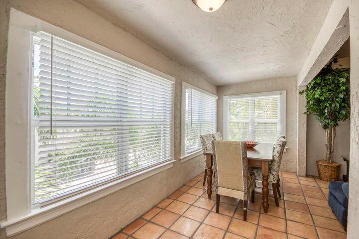 Lake Worth - Residential Income