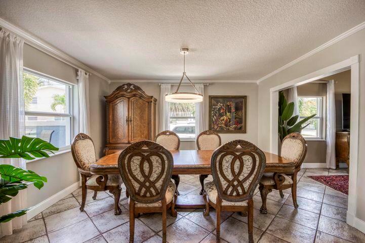 Lake Worth - Residential Income