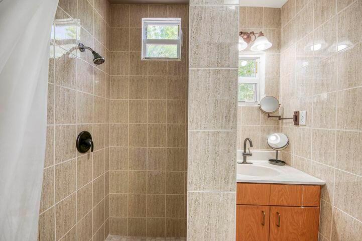 Lake Worth - Residential Income