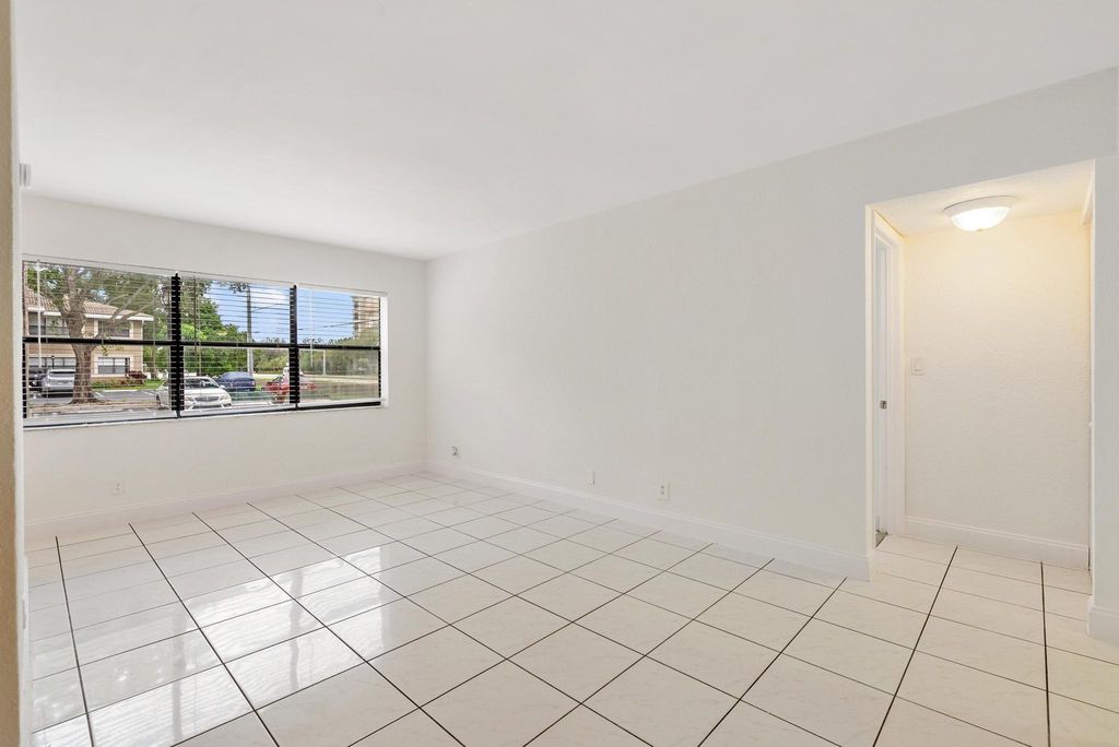 Photo of 11583 NW 42nd St #11583, Coral Springs, FL 33065 (MLS # F10533204)