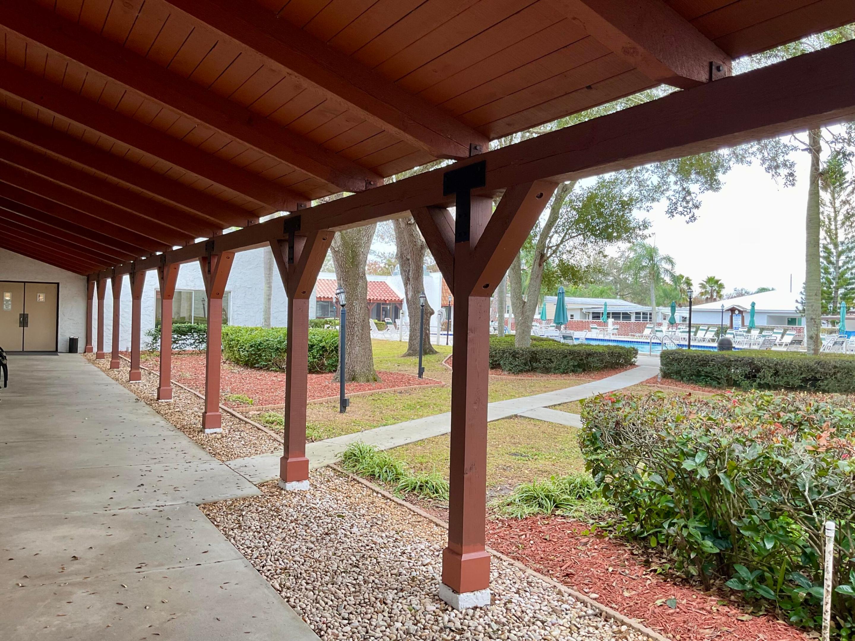 SPANISH LAKES ONE LEASEHOLD ESTATES - Residential