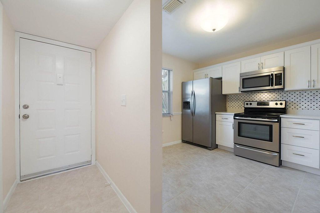 Photo of 6384 Boca Circle, Boca Raton, FL 33433 (MLS # R10998568)