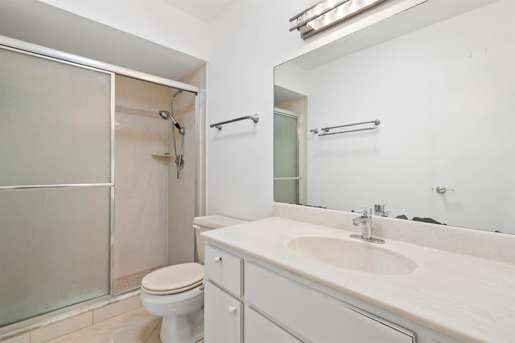 VILLAGES OF WOODLAKE 1 - Residential