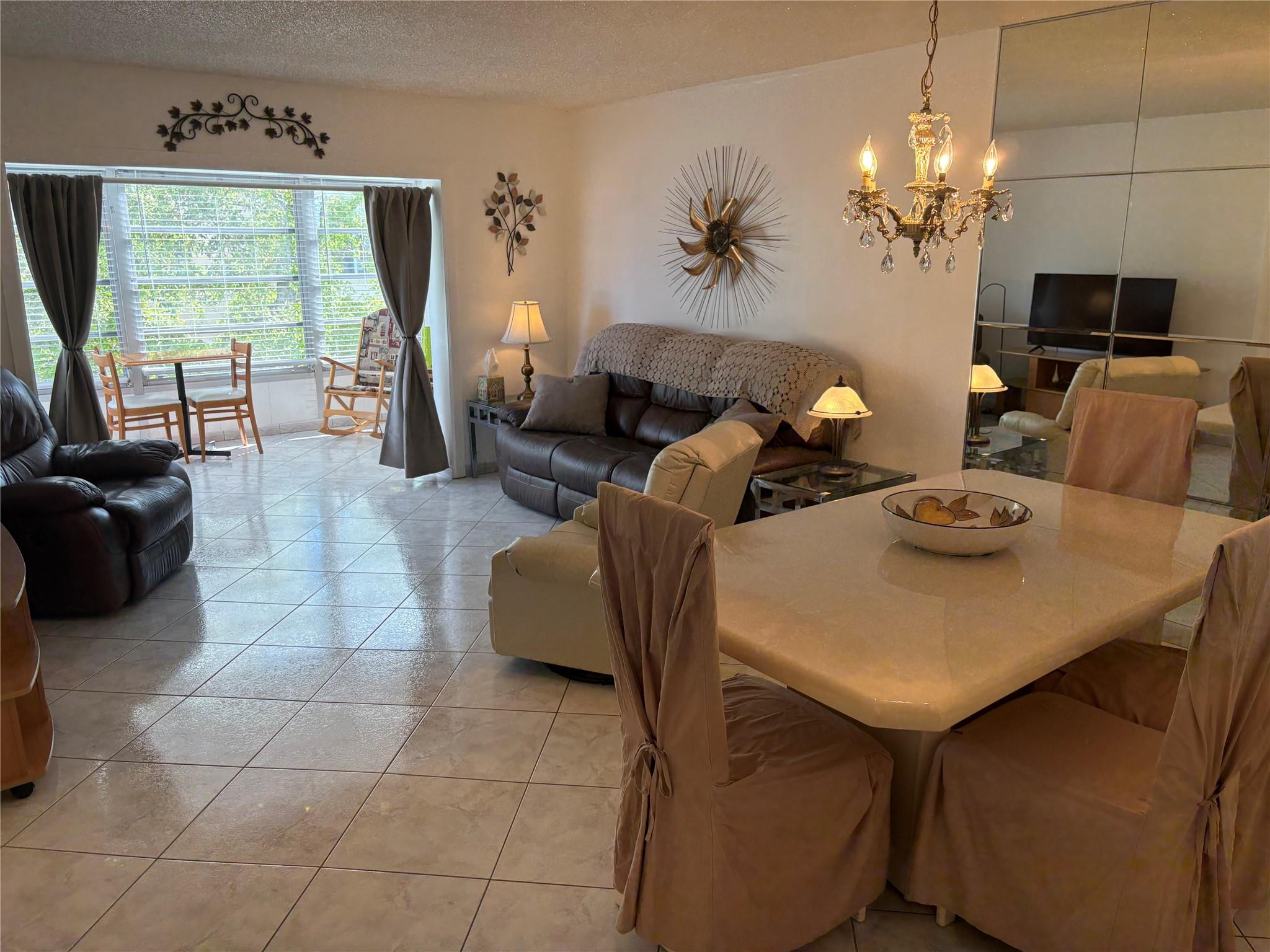 TOPAZ NORTH - Residential