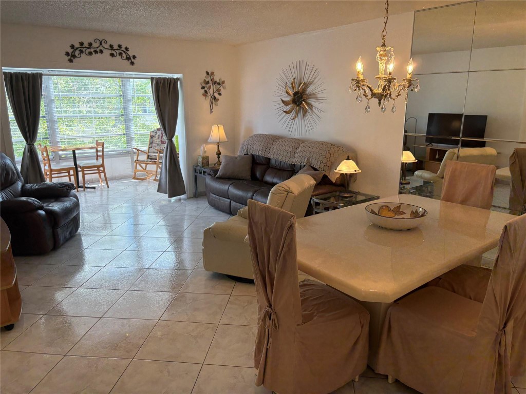 TOPAZ NORTH - Residential