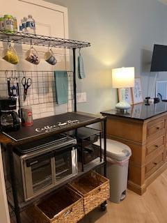 CASTLE PINES CONDOMINIUM - Residential Lease