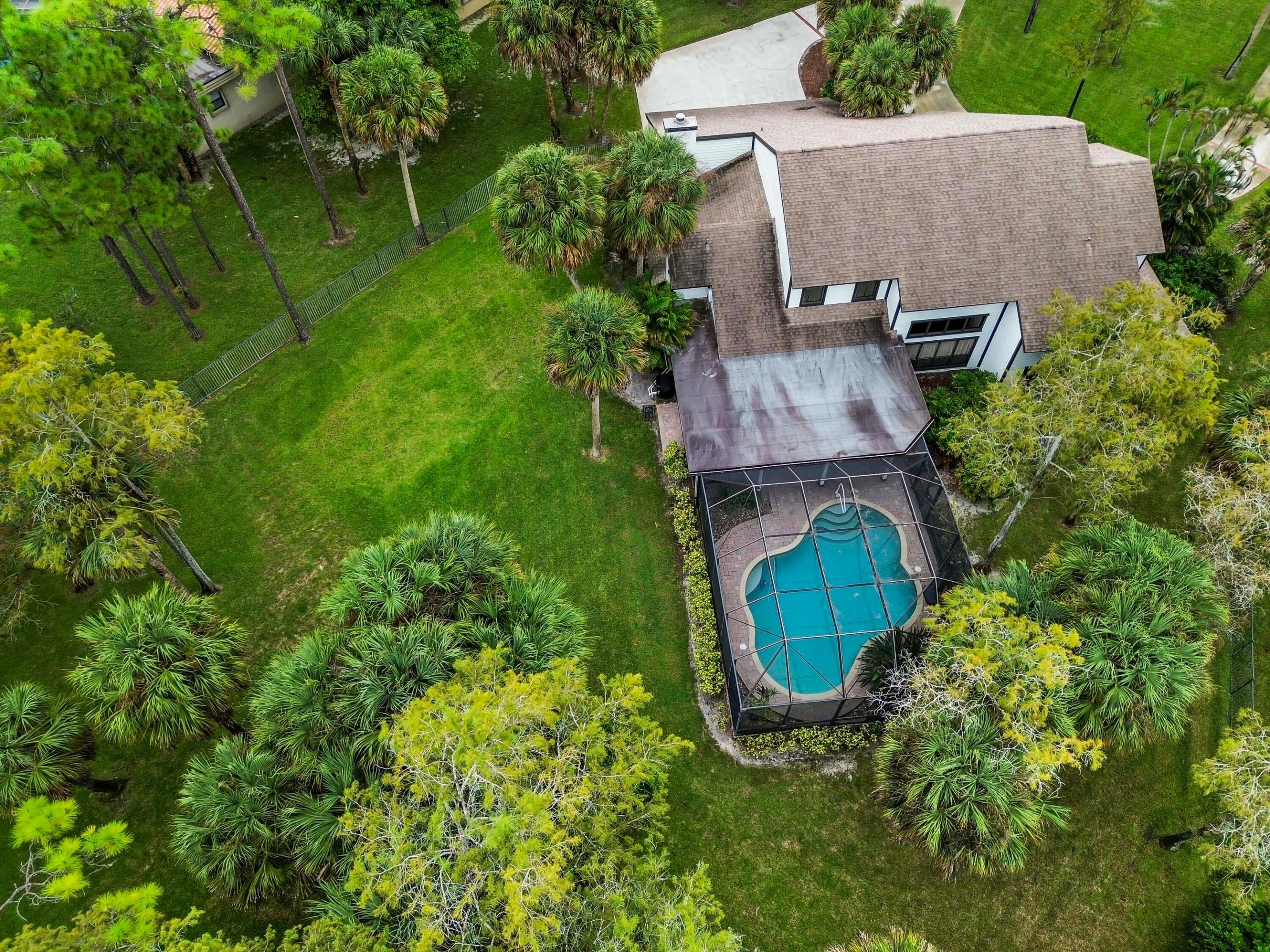 13885 Greentree Trail
