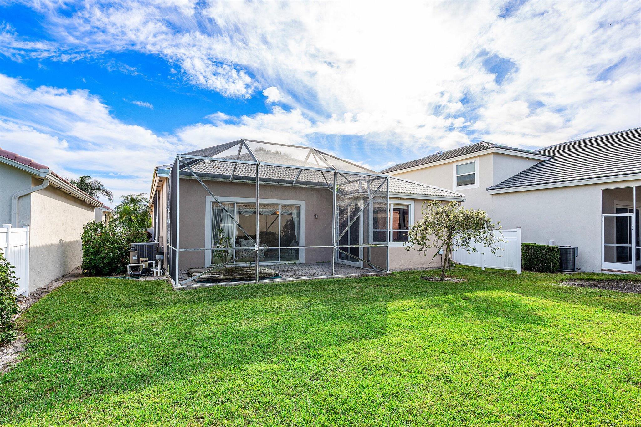 COSTA BRAVA - Residential