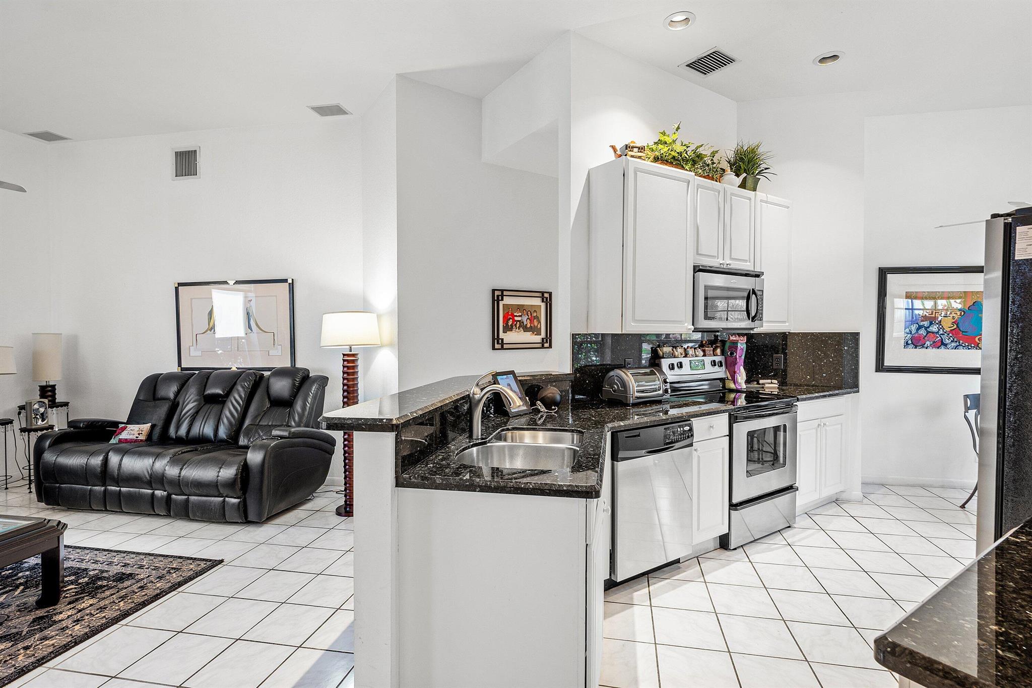 COSTA BRAVA - Residential