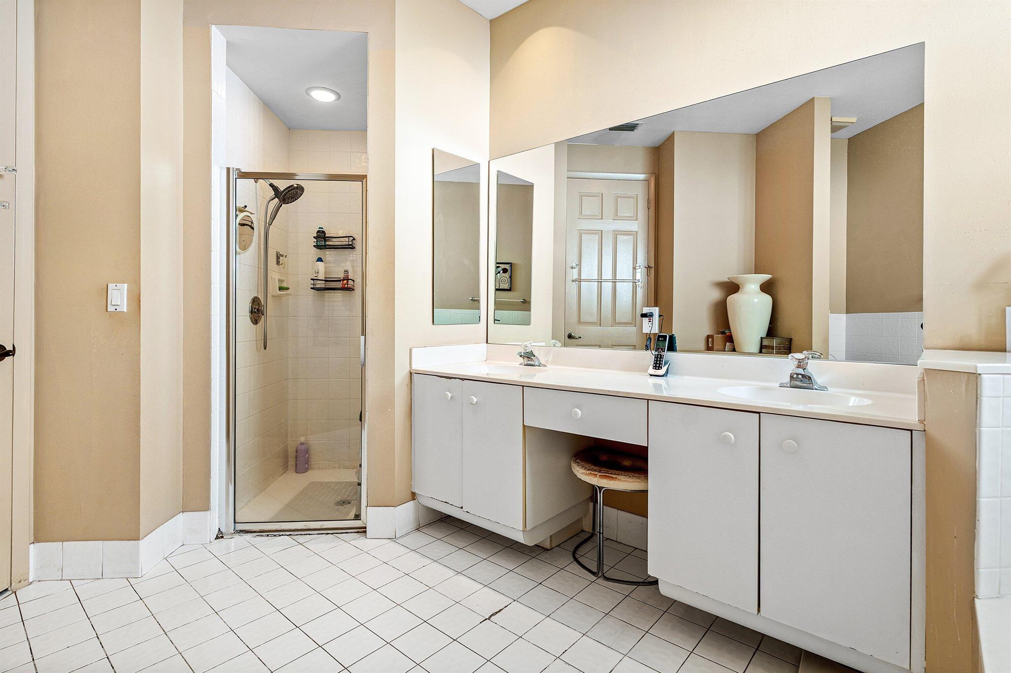 COSTA BRAVA - Residential