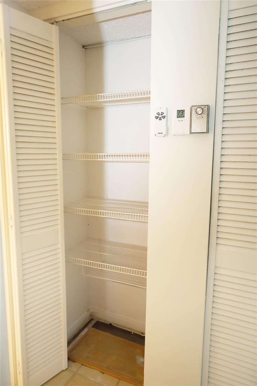 PALM GREENS - Residential