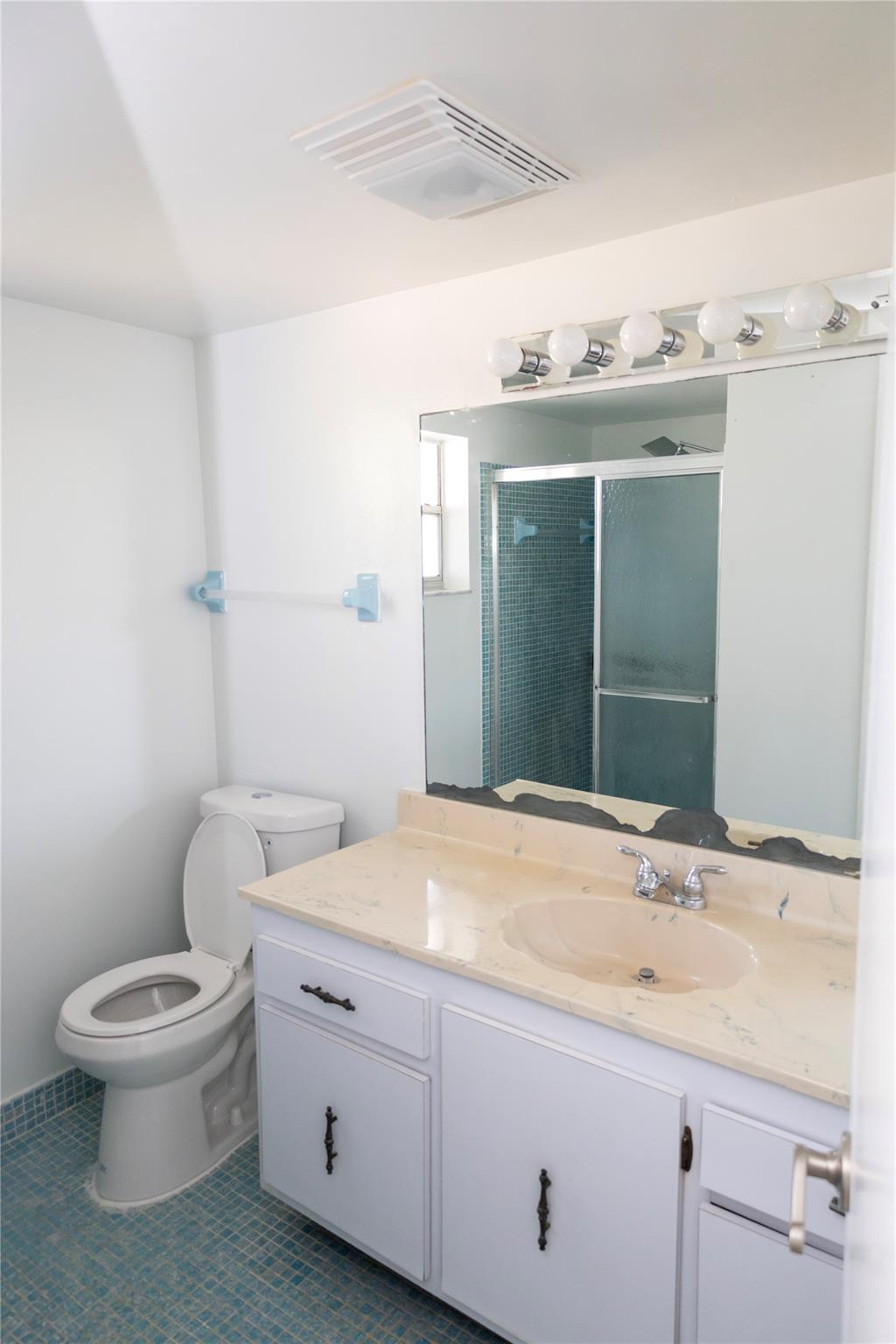 PALM GREENS - Residential