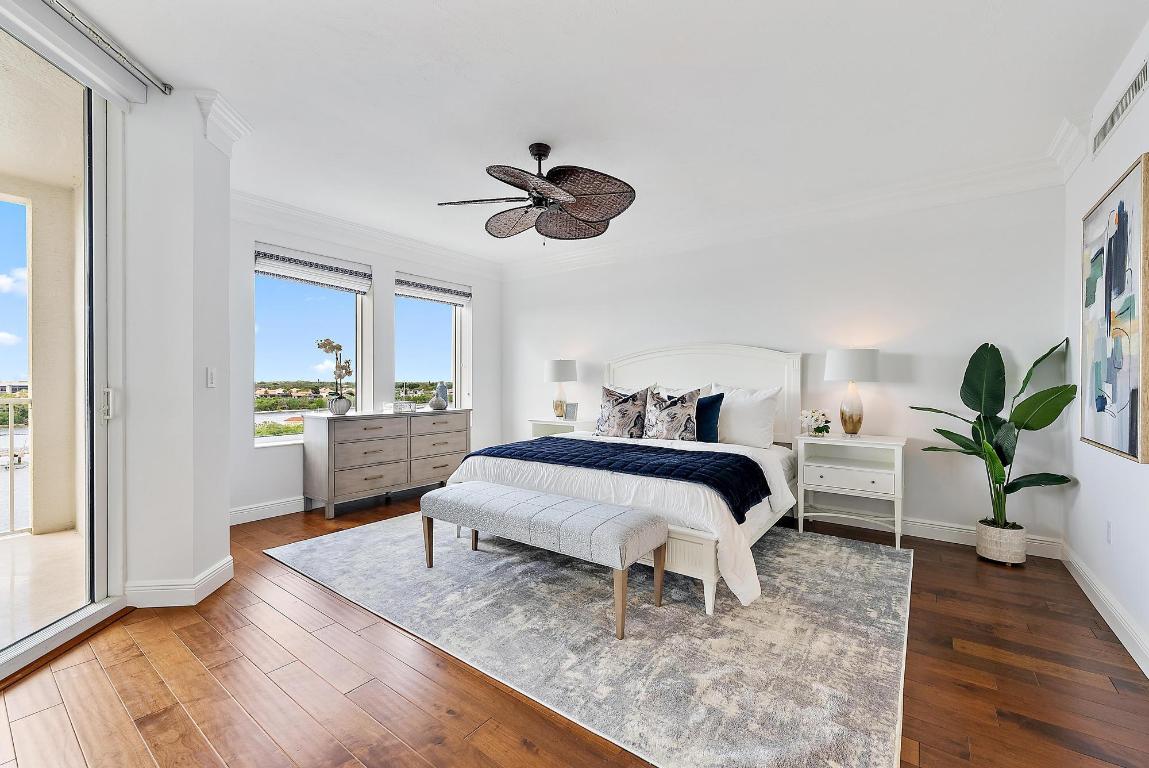 COMMODORE-ANCHORAGE AT JUPITER YACHT CLUB CONDOMIN - Residential