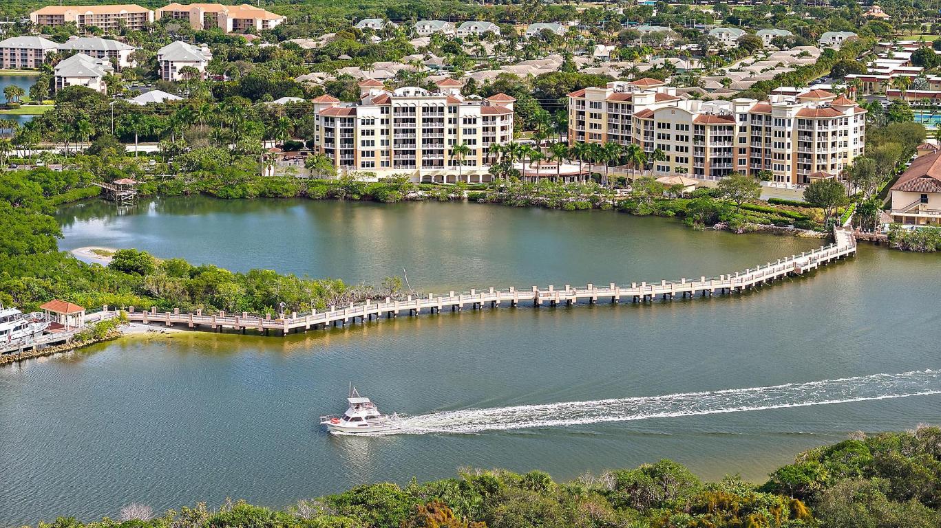 COMMODORE-ANCHORAGE AT JUPITER YACHT CLUB CONDOMIN - Residential