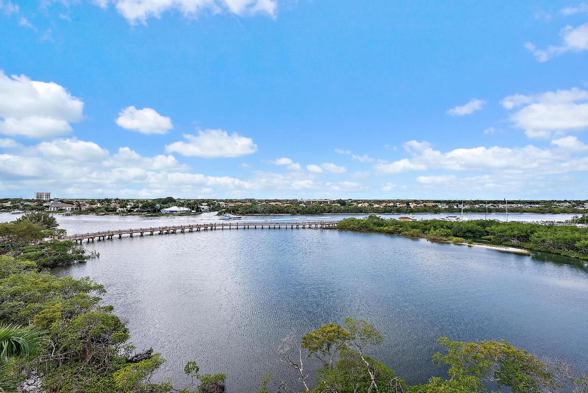 COMMODORE-ANCHORAGE AT JUPITER YACHT CLUB CONDOMIN - Residential