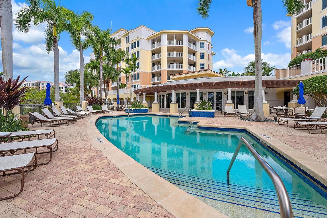 COMMODORE-ANCHORAGE AT JUPITER YACHT CLUB CONDOMIN - Residential