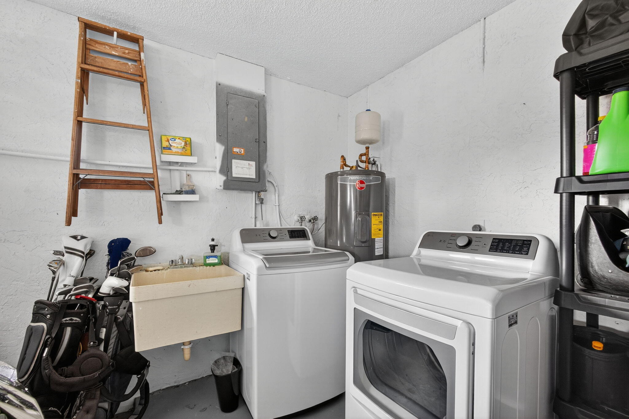 PORT ST LUCIE SECTION 6 - Residential