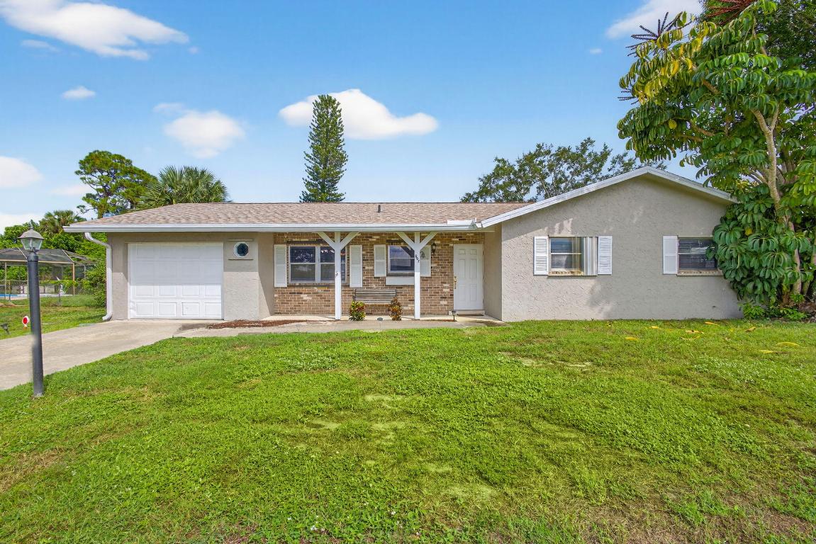 607 SE Forgal Street SE