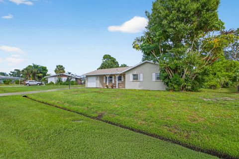 607 SE Forgal Street SE Port St Lucie FL 34983