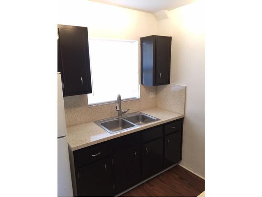 2/1 unit, close to the beach, must see. Apartment complex has pool and patio. Call, text or email agent for quick and easy showing.