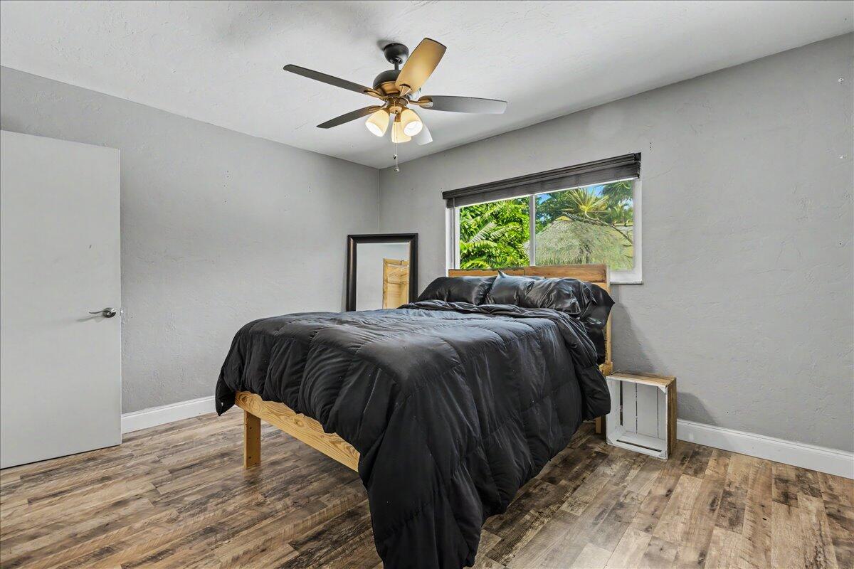 BOCA RATONE HGHTS - Residential