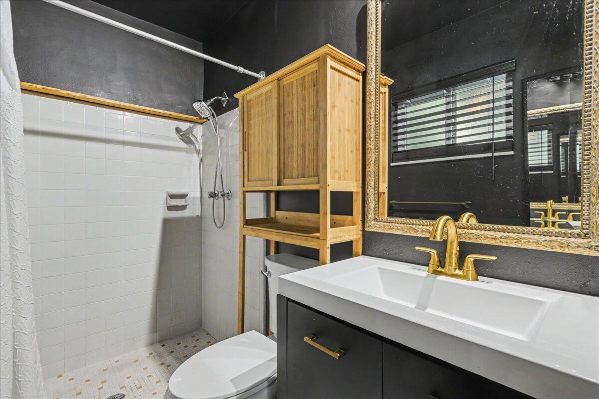 BOCA RATONE HGHTS - Residential