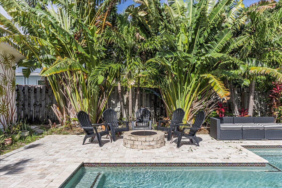 BOCA RATONE HGHTS - Residential