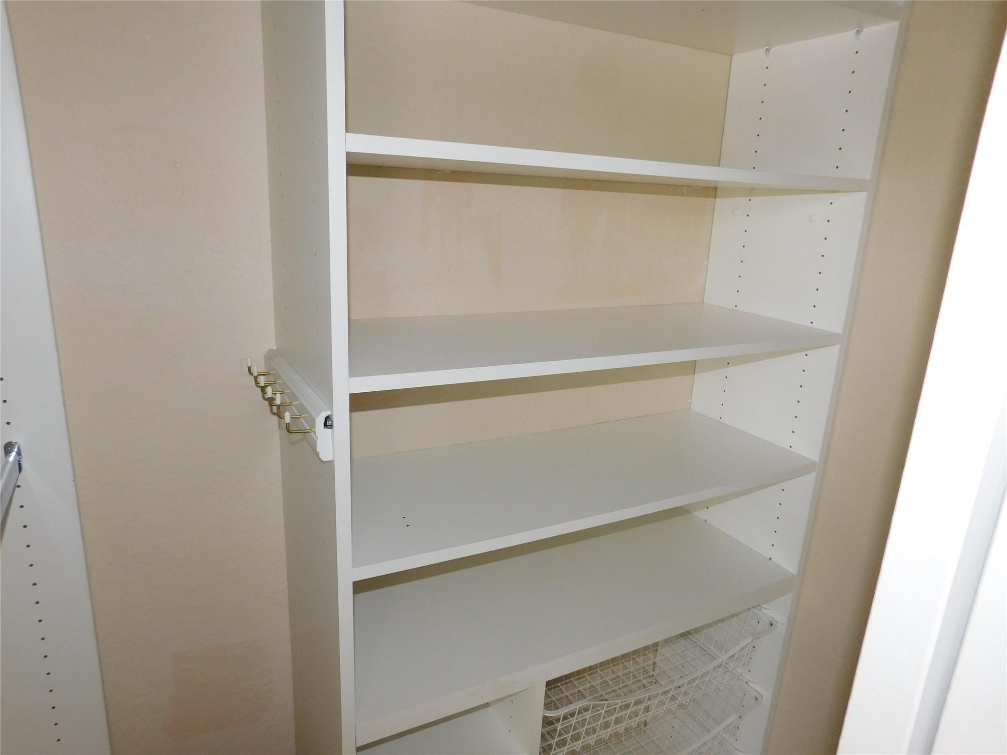 ST JAMES PLAT - Residential Lease