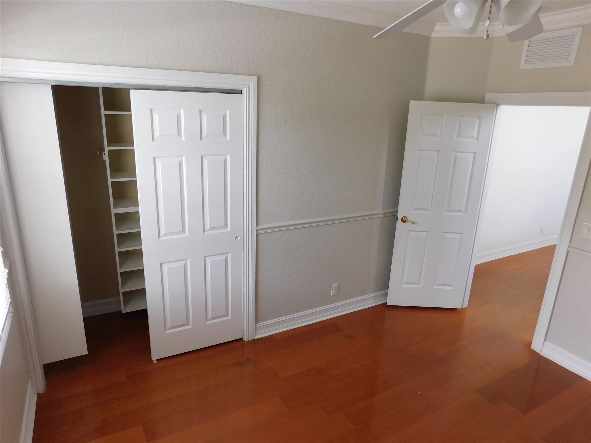 ST JAMES PLAT - Residential Lease