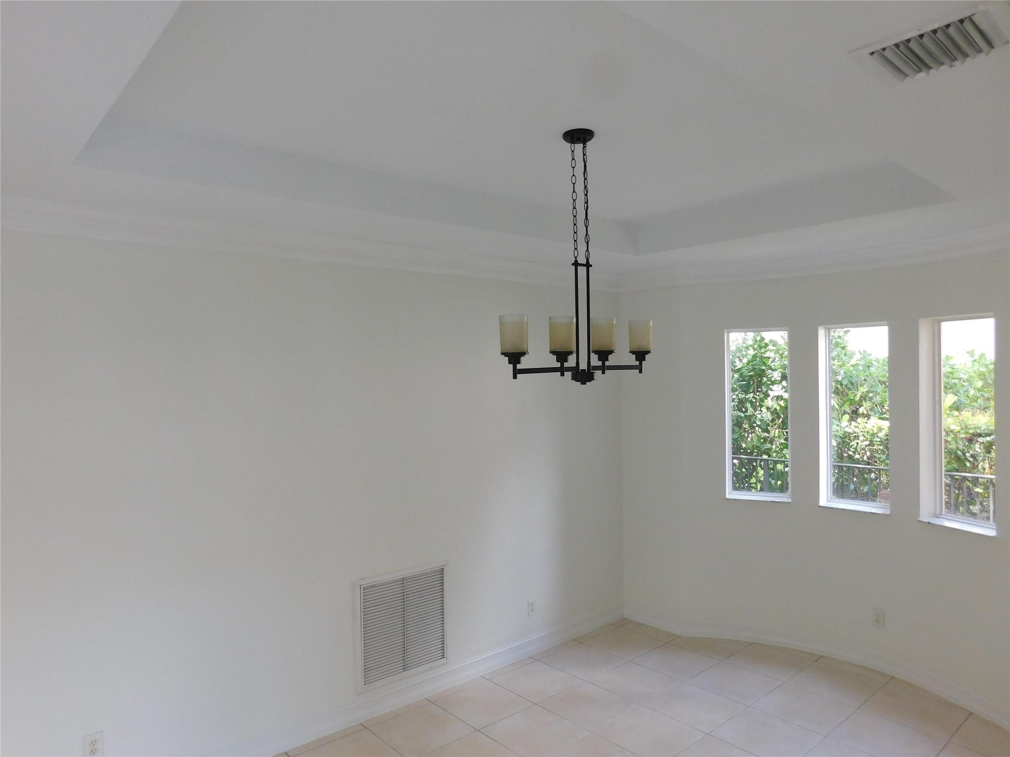 ST JAMES PLAT - Residential Lease