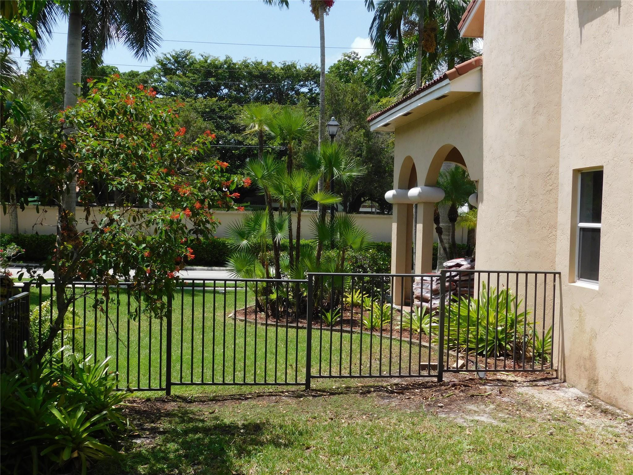 ST JAMES PLAT - Residential Lease