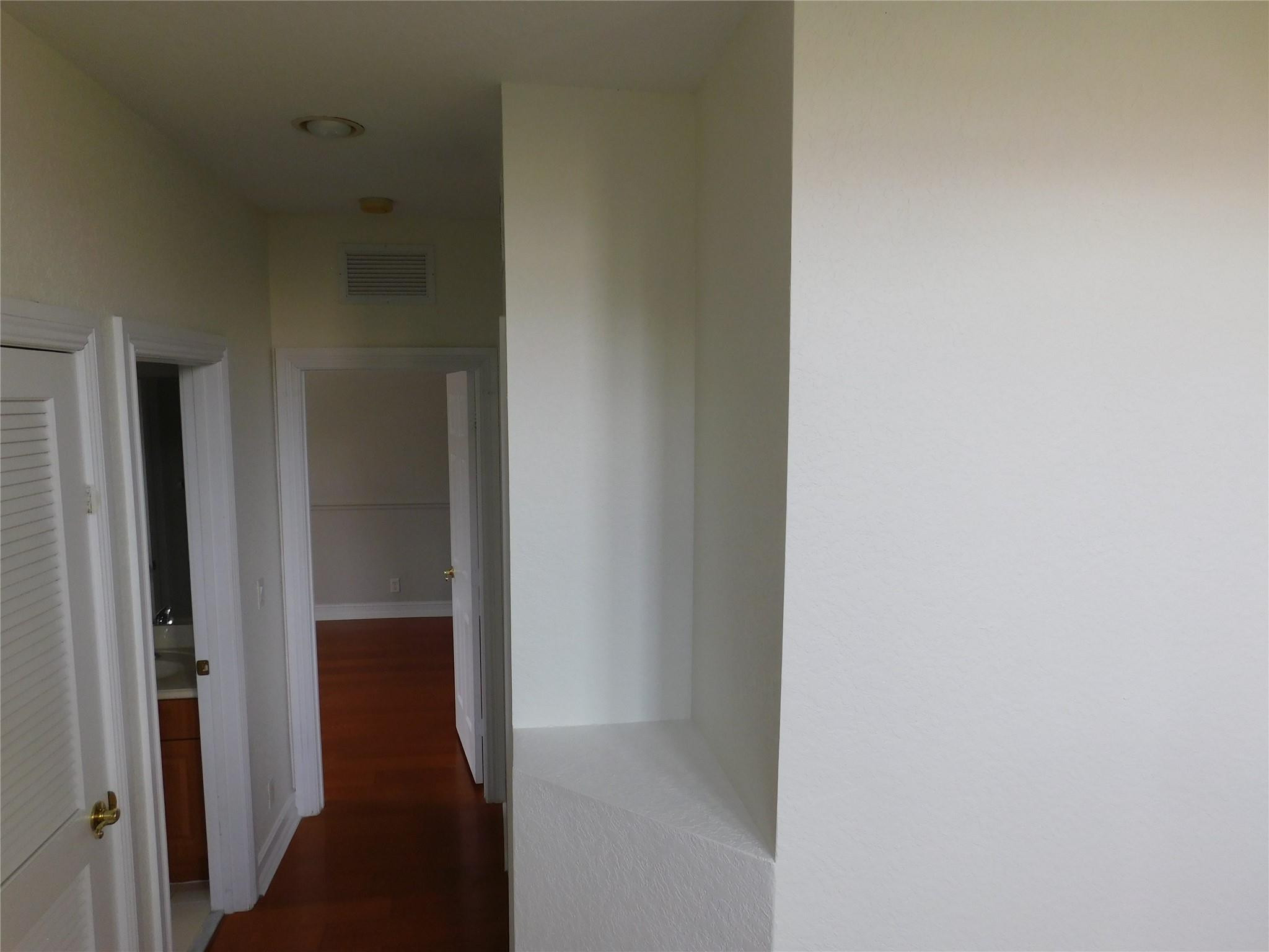 ST JAMES PLAT - Residential Lease
