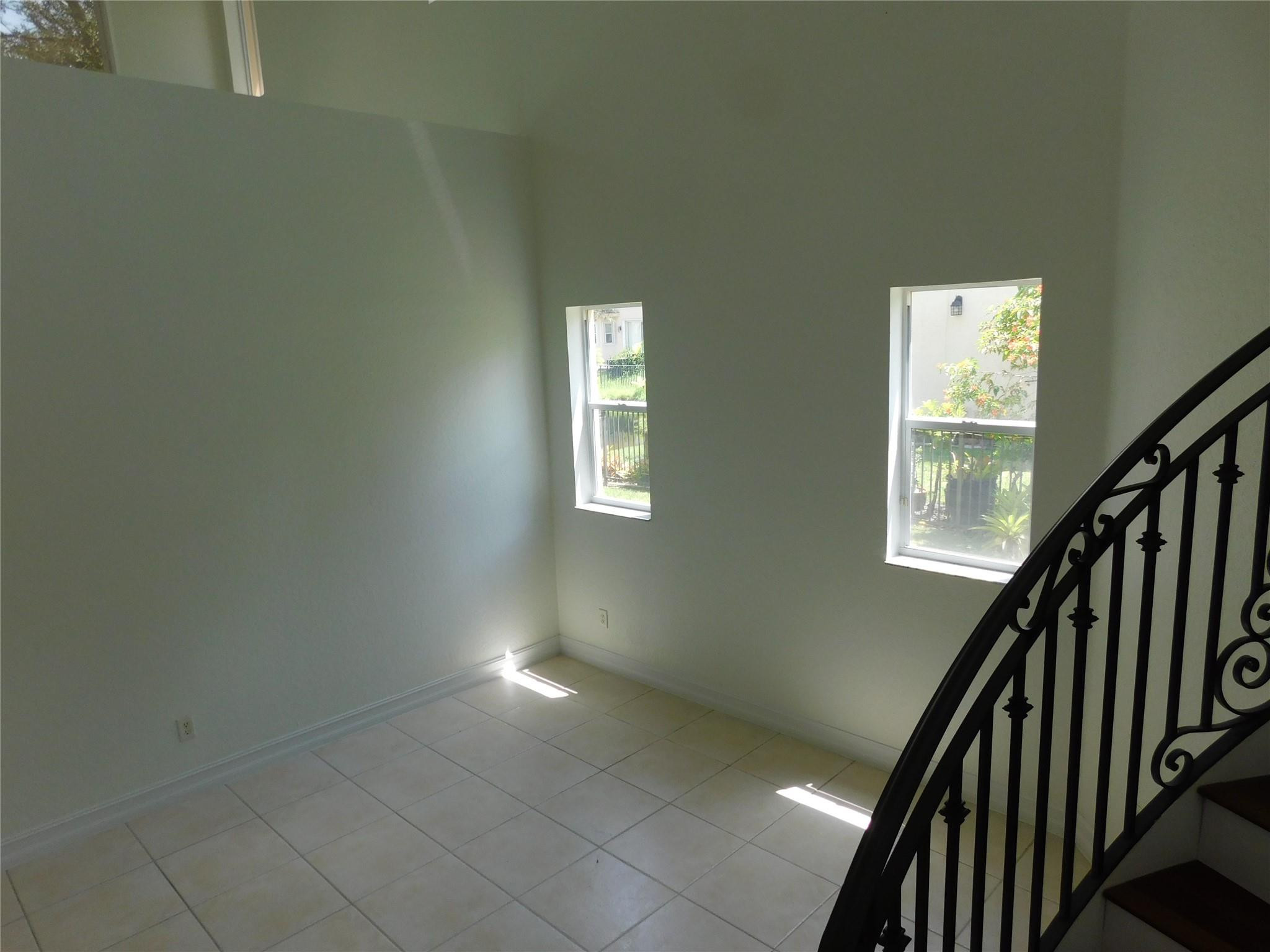 ST JAMES PLAT - Residential Lease