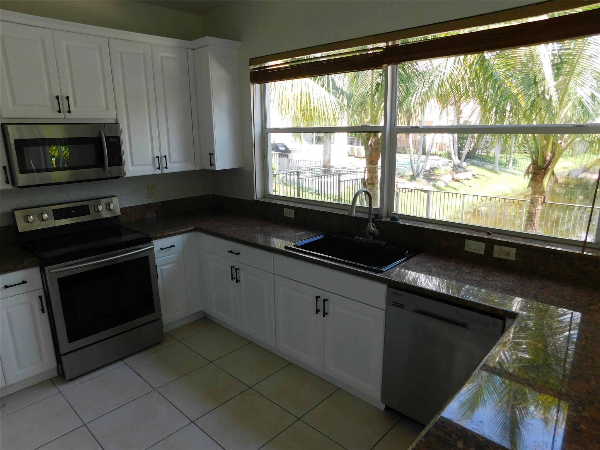 ST JAMES PLAT - Residential Lease