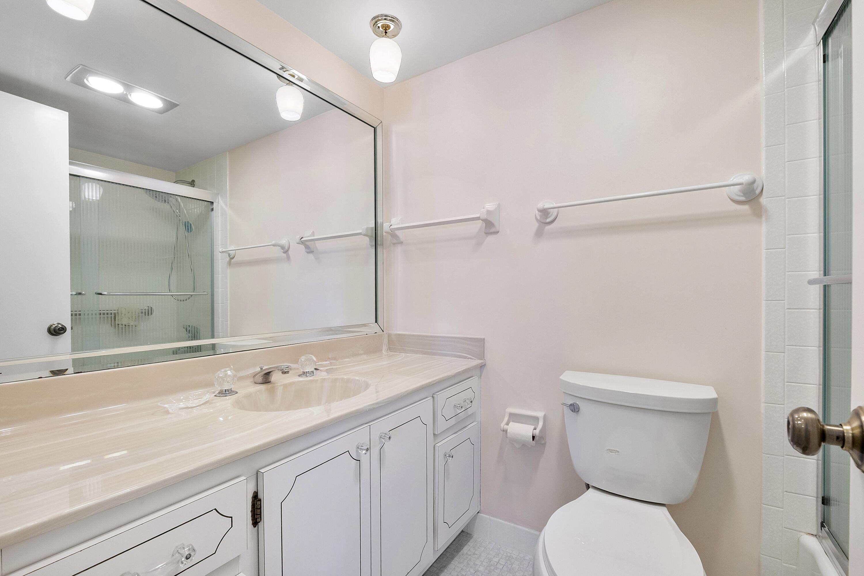 SEAGATE OF HIGHLAND CONDO - Residential