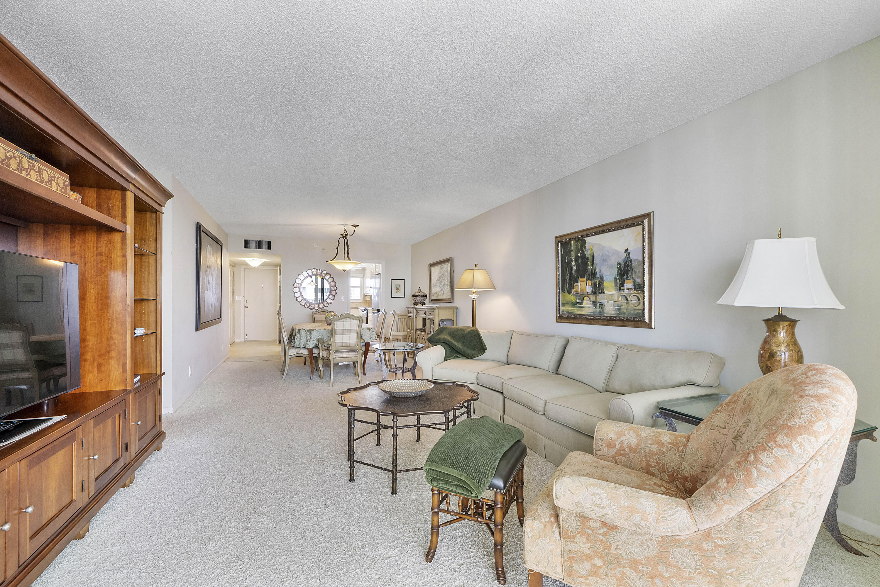 SEAGATE OF HIGHLAND CONDO - Residential